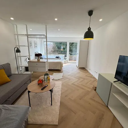 Mit Balkon Und Stellplatz * プフォルツハイム